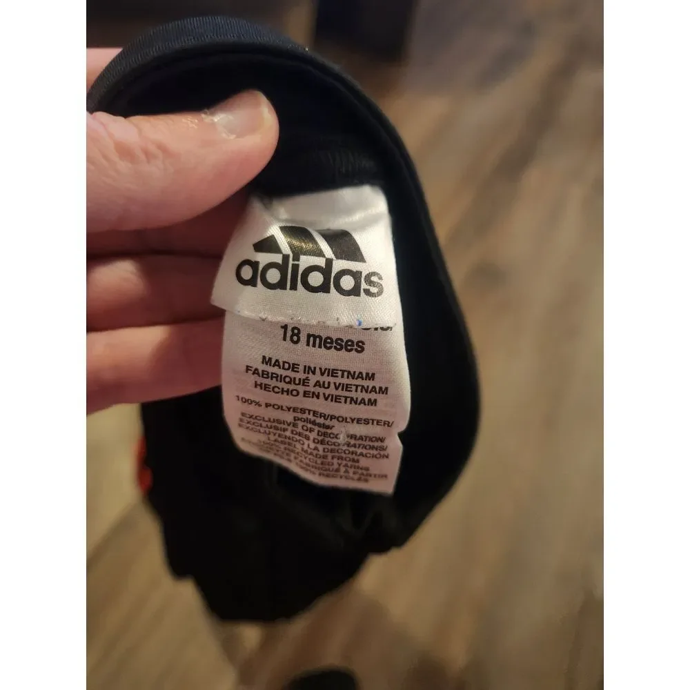 Adidas Black & Red Zip Up Jacket - size 18 months - Picture 4 of 4